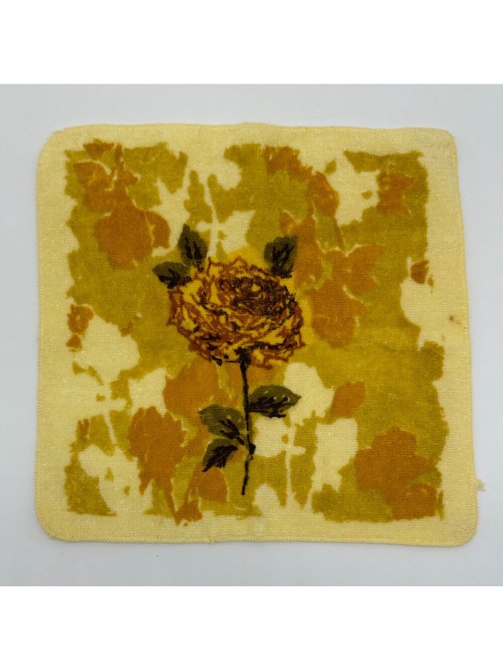 Vintage Yellow Rose Hand Towel Washcloth Set Cannon USA Cotton 70s Fringe Floral - Picture 2 of 10